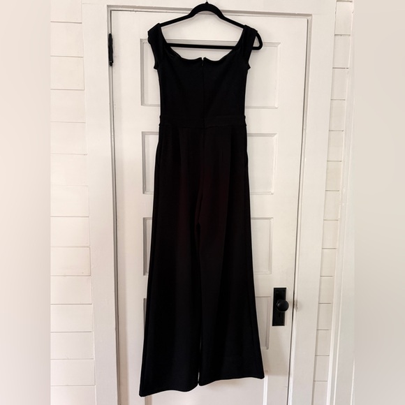 Express Off-the-Shoulder Wide Leg Black Jumpsuit | Size Small - Picture 4 of 4